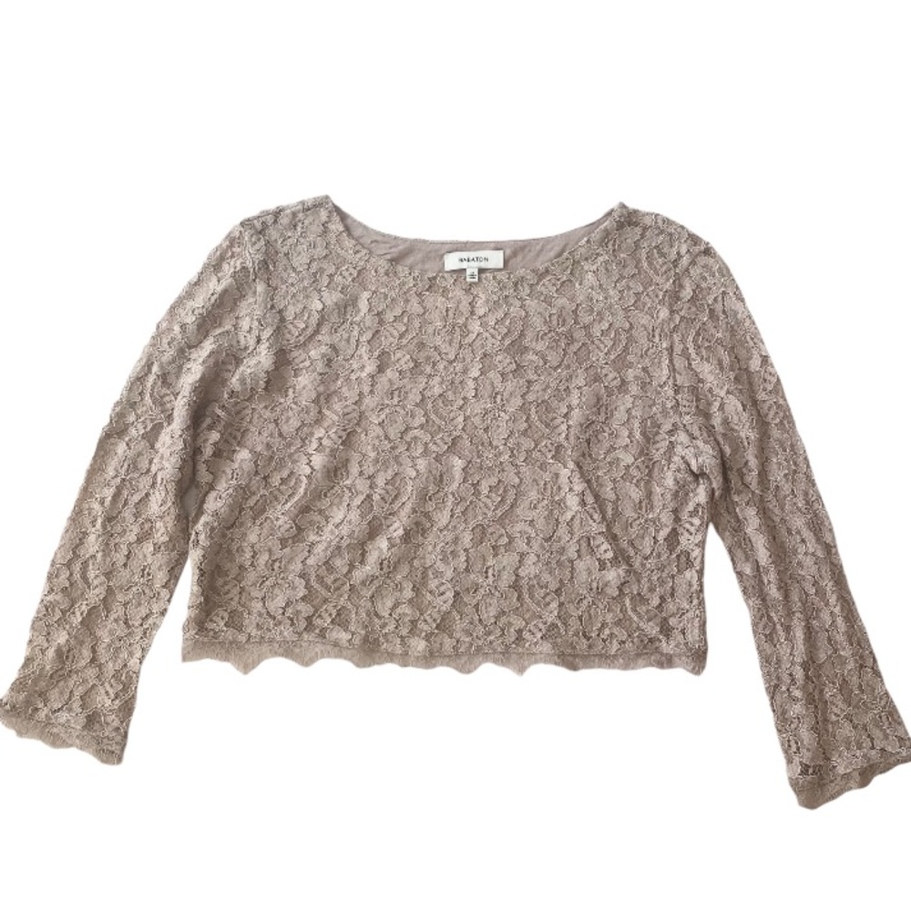 Aritzia Babaton Stuart Lace Cropped Blouse in Lilac Fog